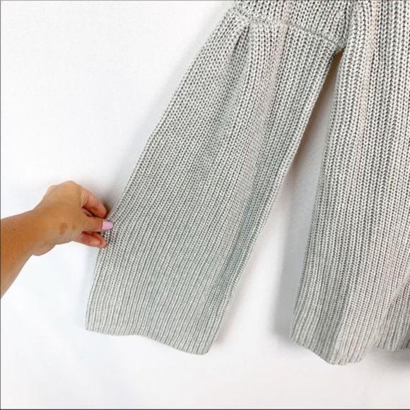 Lovers + Friends Addison Bell Sleeve Sweater M - Picture 7 of 9